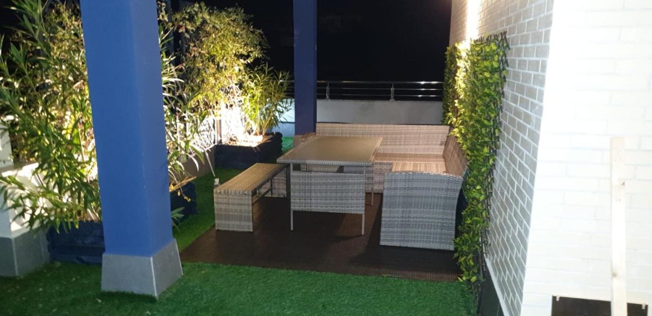 Atico 90M De Terraza, Jacuzzi Privado Y Cargador De Coche Electrico En Cabria, Альмуньекар Экстерьер фото